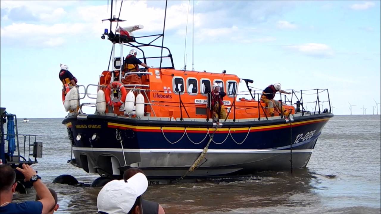 LifeboatLaunch31 07 2016MOVIE