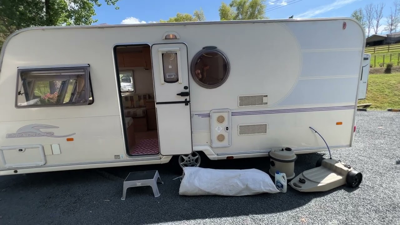 2004 Avondale Bianco 54 - 4 berth caravan walk around video