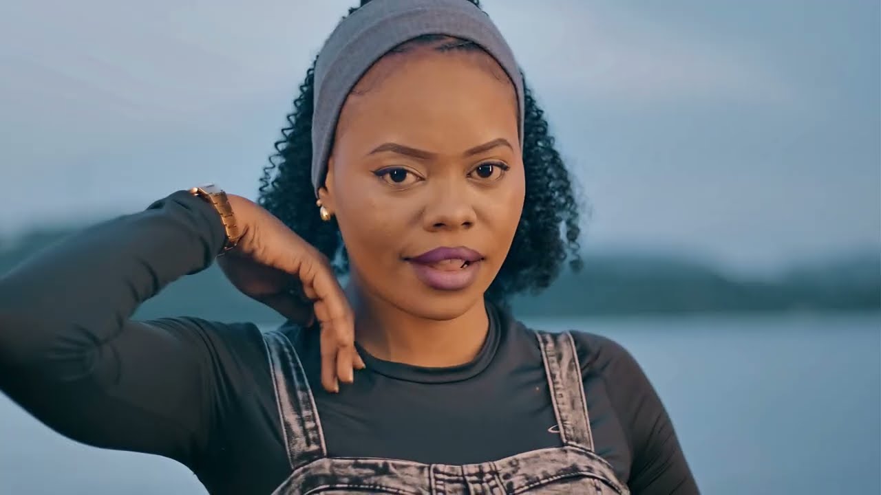 Uncle Sonde Ft Beta Beatz - Money (Official Music Video)