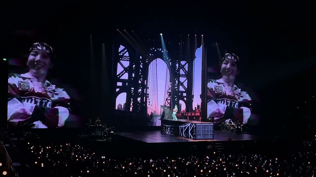 250525 4K j-hope HOPE ON THE STAGE in Taipei Day 2 ' on the street '
