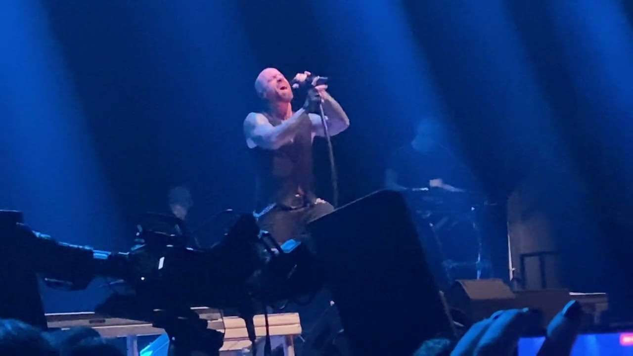 Daughtry - Divided (live) @ The O2 London, 04/03/2026