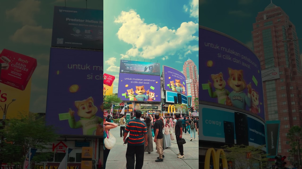 Siapa tu atas skrin besar Bukit Bintang? ALONG! 💙