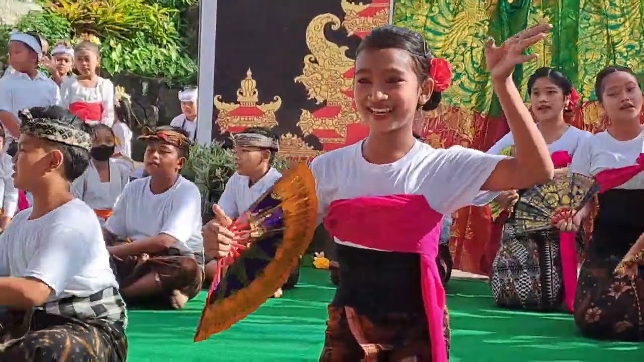 PAMERAN PROJEK PENGUATAN PROFIL PELAJAR PANCASILA GELAR KARYA DAN PENTAS SENI SD NEGERI 2 PENATIH