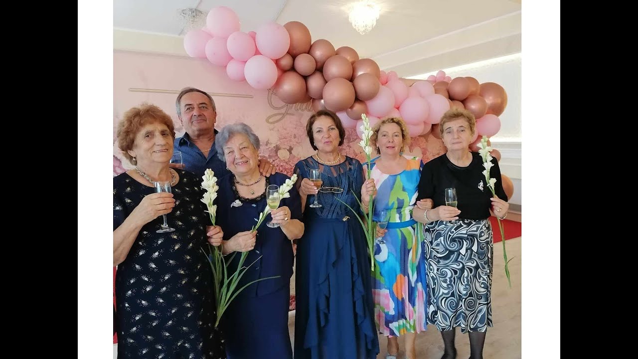 La multi ani Pensionarilor Speranta din Focsani varianta 2
