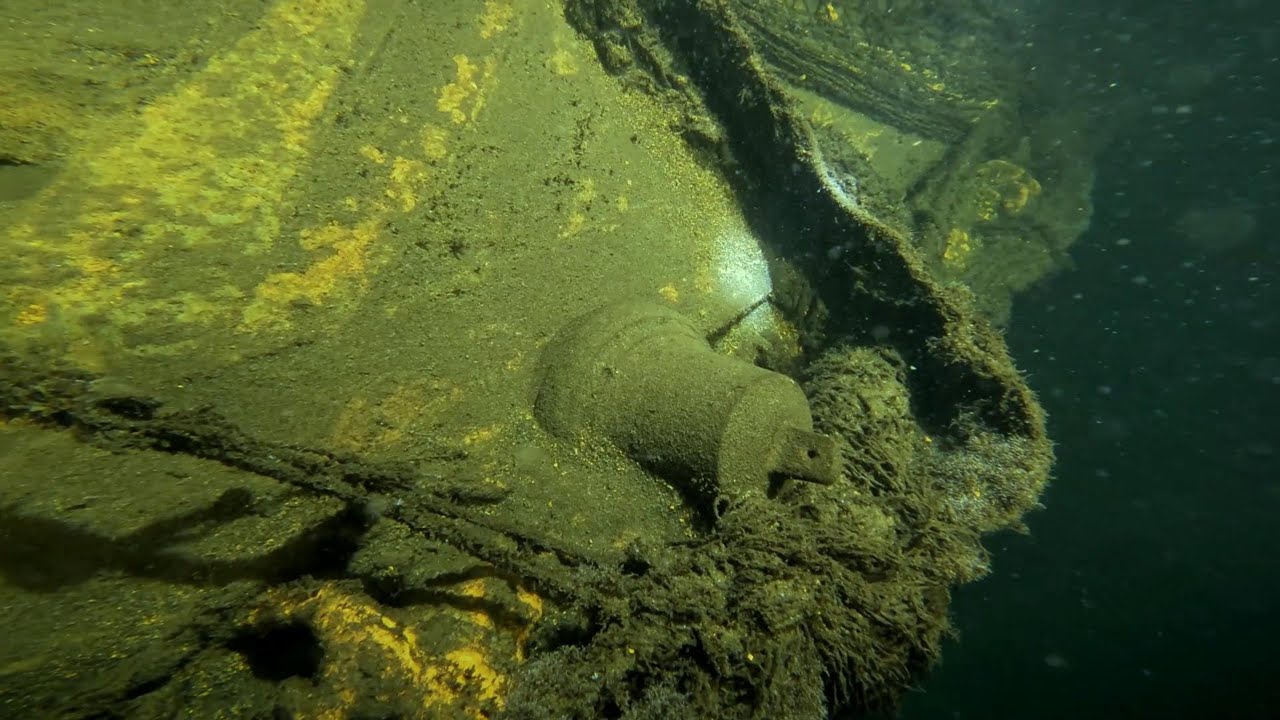 Identification of a 1929 steamer 