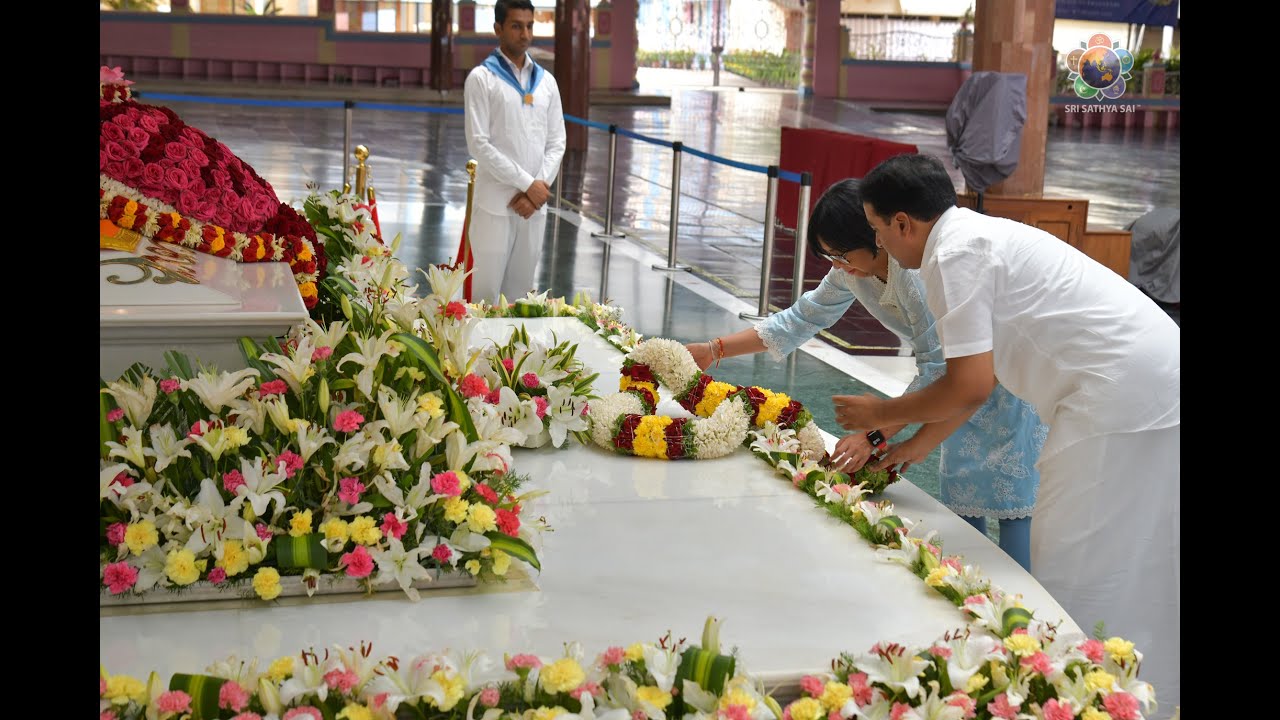 Executive Vice-President of Venezuela H.E. Ms Delcy Eloina Rodríguez Visits Prasanthi Nilayam