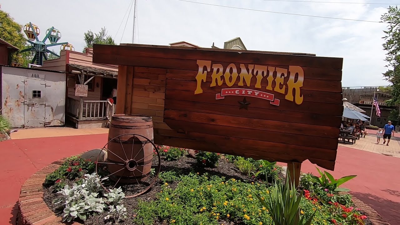 Six Flags Frontier City Full Walk Around Store Tours, Rides, Arcade, Food POV 06-05-2022