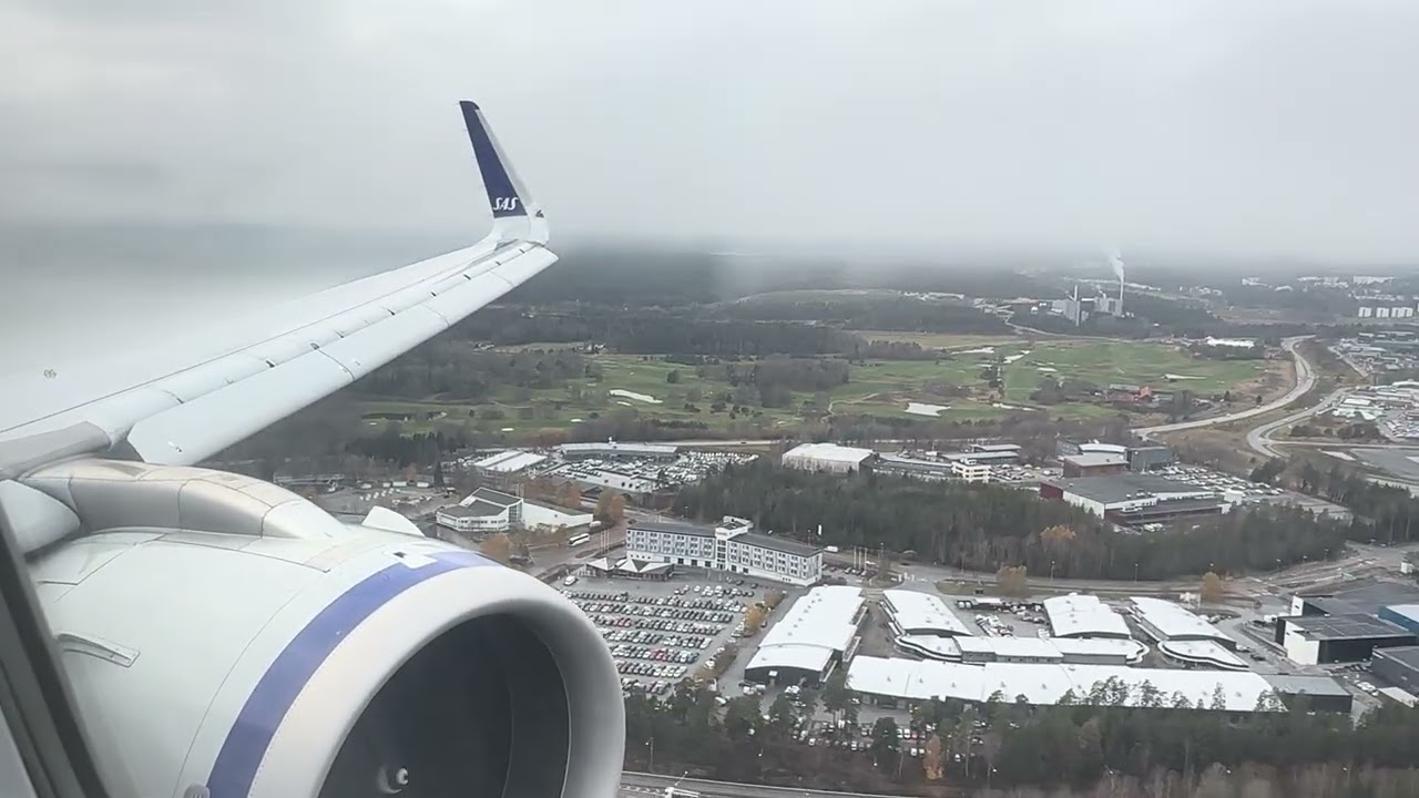 SAS A320NEO Landing Stockholm Arlanda