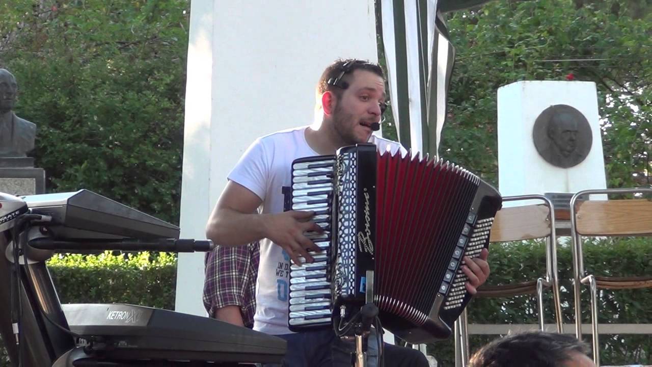 Dani,De Cangas del Narcea