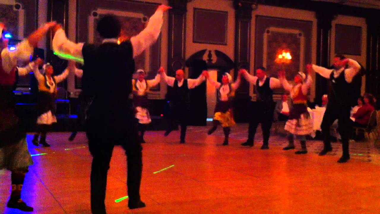 Sürmene Yardımlaşma Vakfı Sürmene Folklor (Sürmene Sallaması)