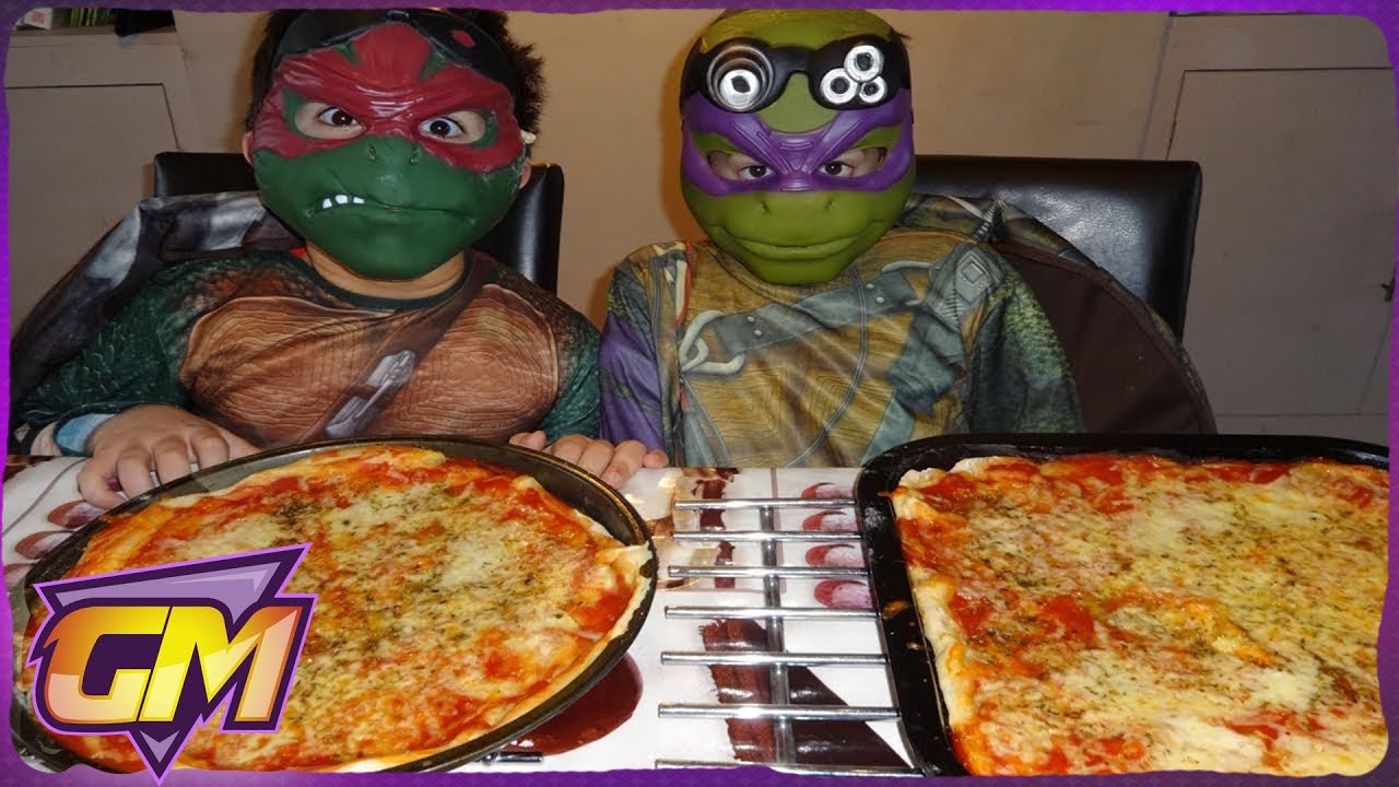 Teenage Mutant Ninja Turtles show you how to make pizza