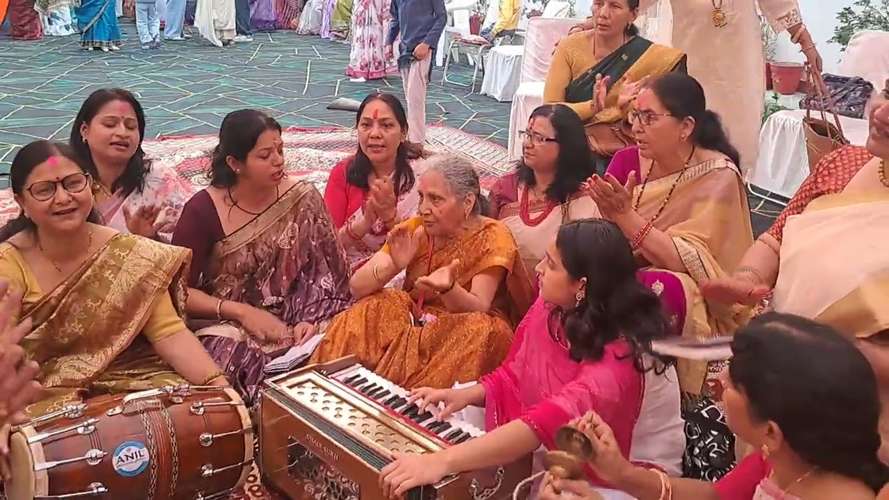 रंग डालो ना हम पर बार बार  बहुत सुंदर होली गीत ♥️♥️🙏