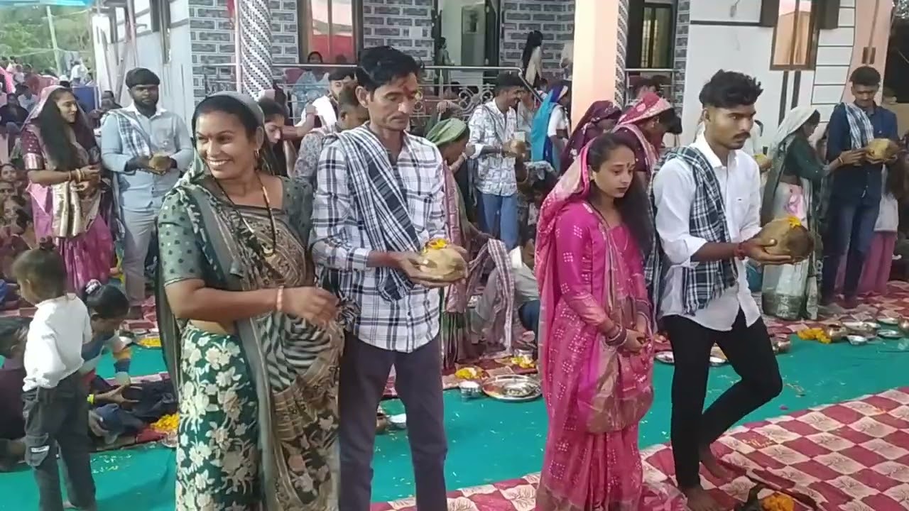 દોઢગાવ આંબા દેવકુઇ શિકોતરમાતા મહાકાળીમાતા અને મેલડી માતાના મંદિર ખાતે પાંચમાં પાટોત્સવની ઉજવણી કરાઇ 
