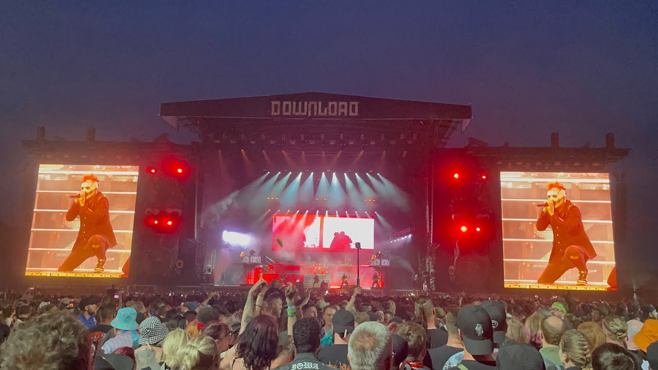 ‘Custer/Spit it Out’ by SlipknoT (Live at Download Festival 2023)