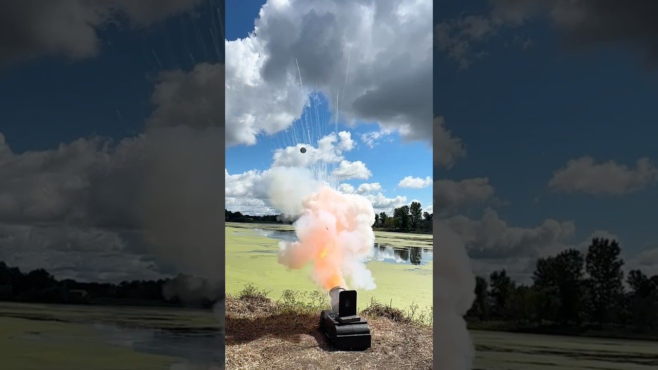 Mortar Island - Shooting Frozen Cantaloupe 04 #civilwarreenactment #artillerypieces #historyshorts