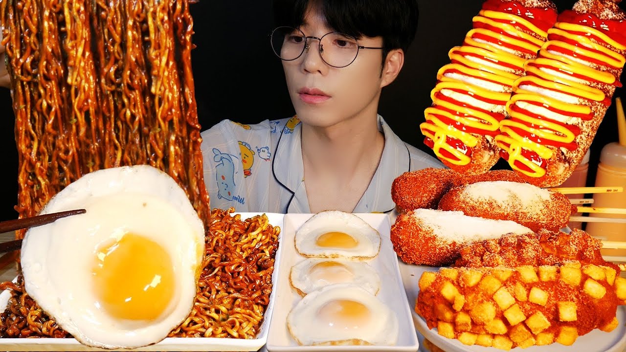 ASMR MUKBANG | 짜파게티+명랑핫도그 먹방 BLACK BEAN NOODLES & CORN DOGS