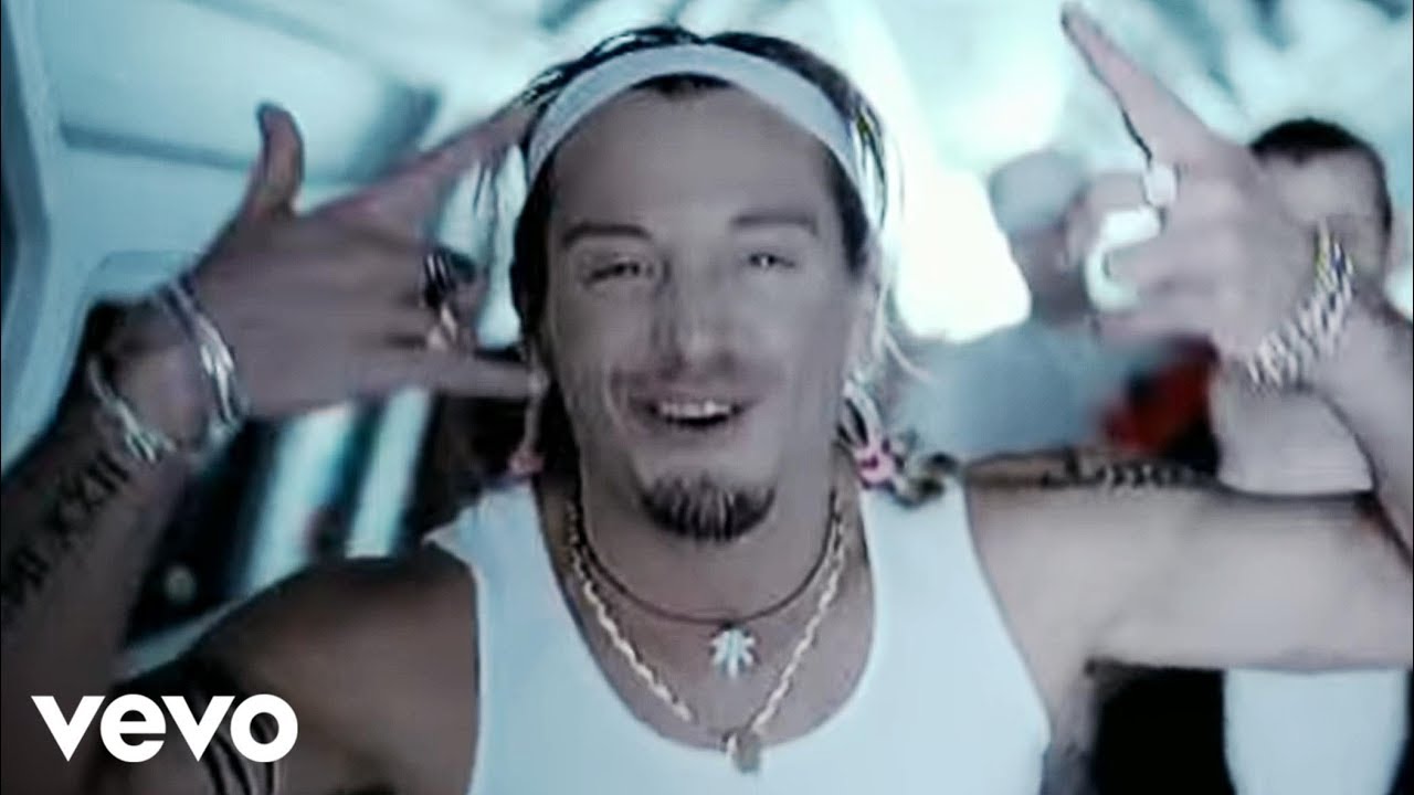 Gemelli Diversi - Fotoricordo (videoclip)