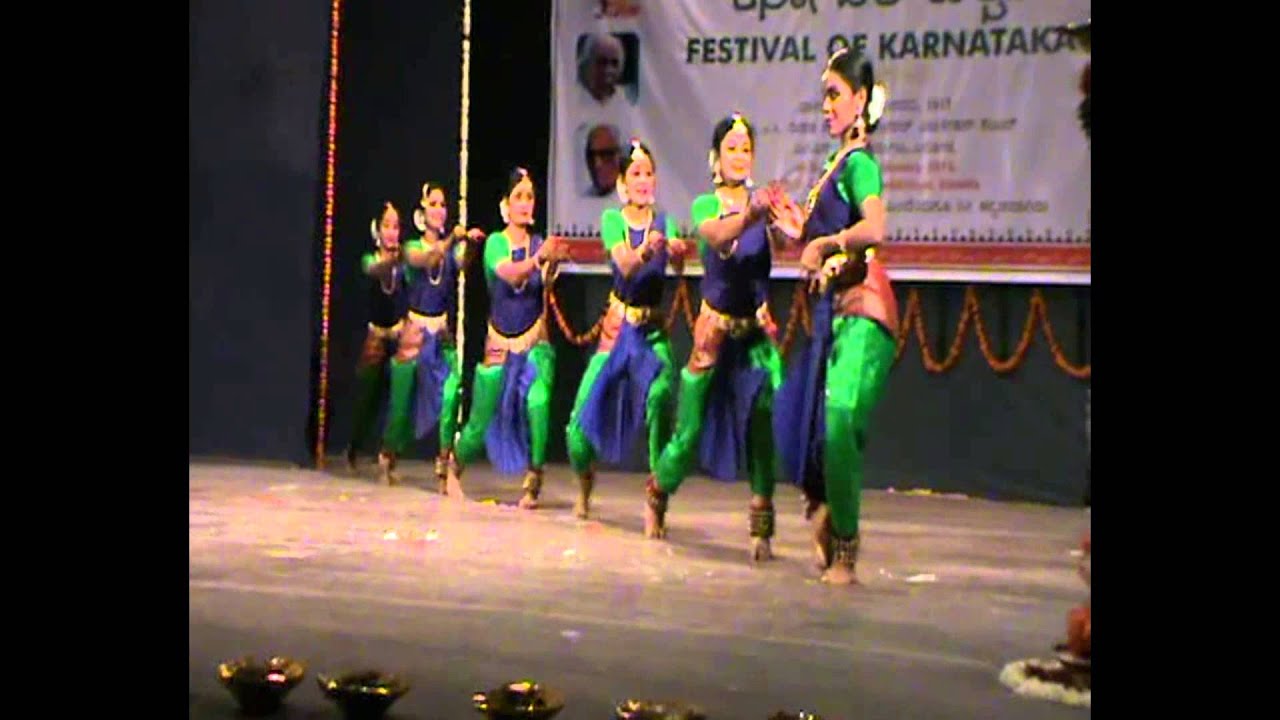 Bharatnatyam by BHARATHANJALI,Kottara ,Mangalore .