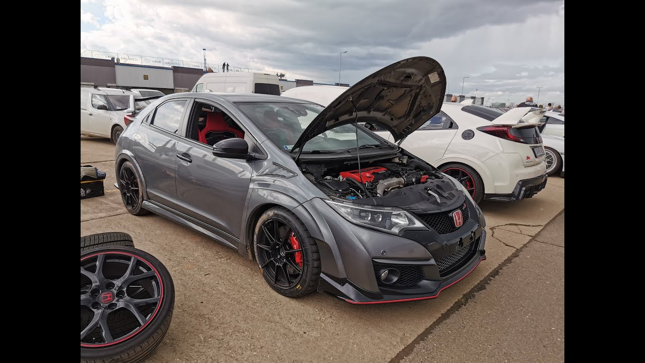 Honda Civic Type R FK2 Chasing GTR35 & FK2 - Pannonia-Ring