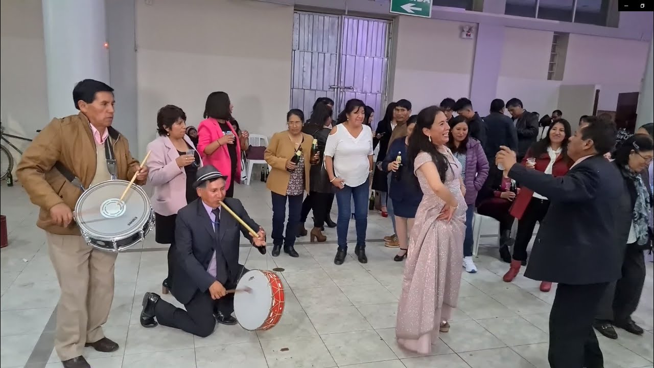 FLAMANTES DE HUANCAYO 2023 - Cumbido con Kike Castro