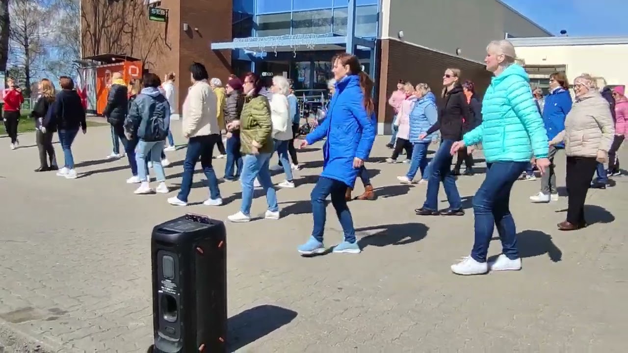 Linedance Flashmob 06.05.2023 Raasiku/Estonia