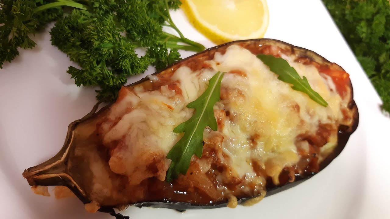 Gefüllte Auberginen mit Hackfleisch. Einfach und sehr lecker!