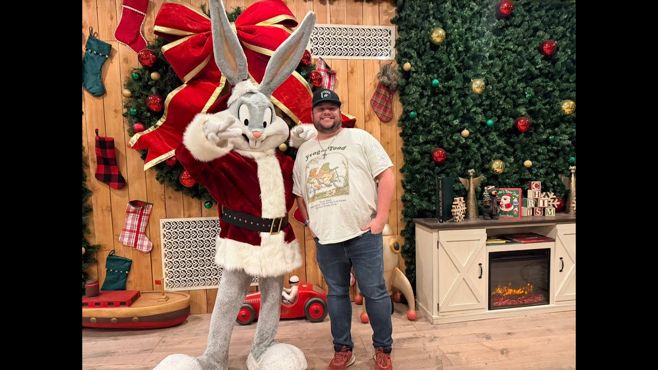 Last Day of Holiday in the Park at Six Flags Over Texas