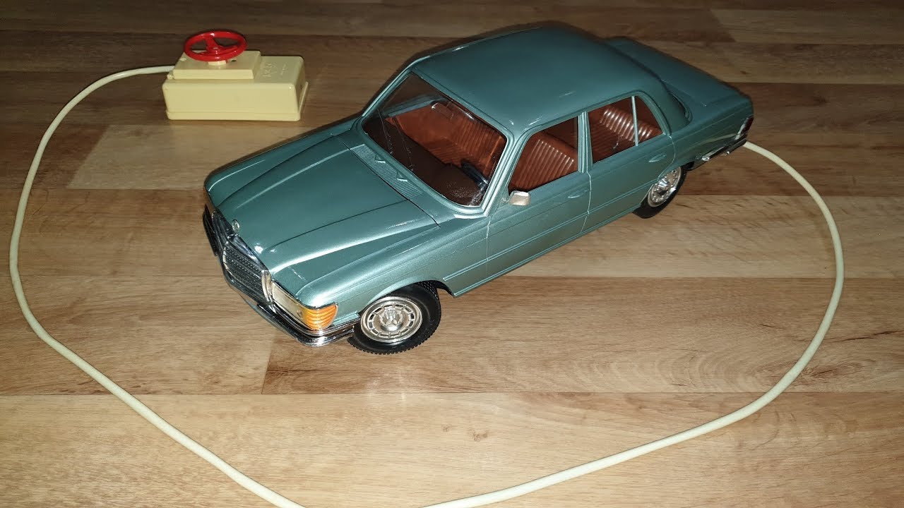 Mercedes Benz 450 - Rico