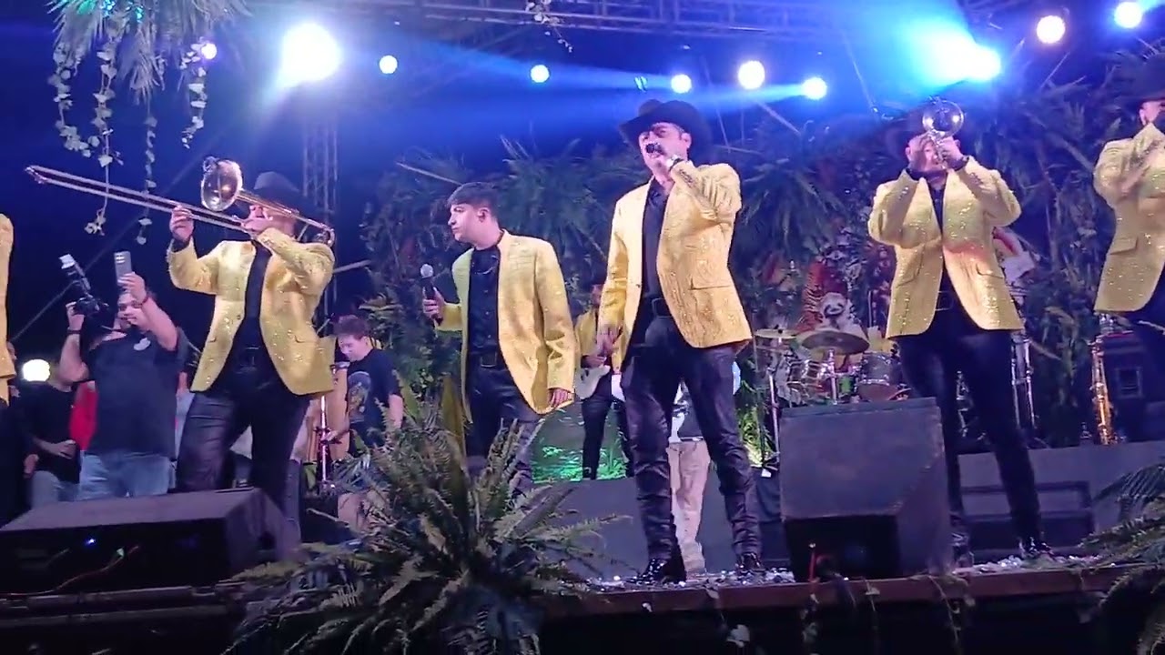 SE VA MURIENDO MI ALMA - SU MAJESTAD LA BRISSA EN CARNAVAL ONAKI GUASAVE 2026