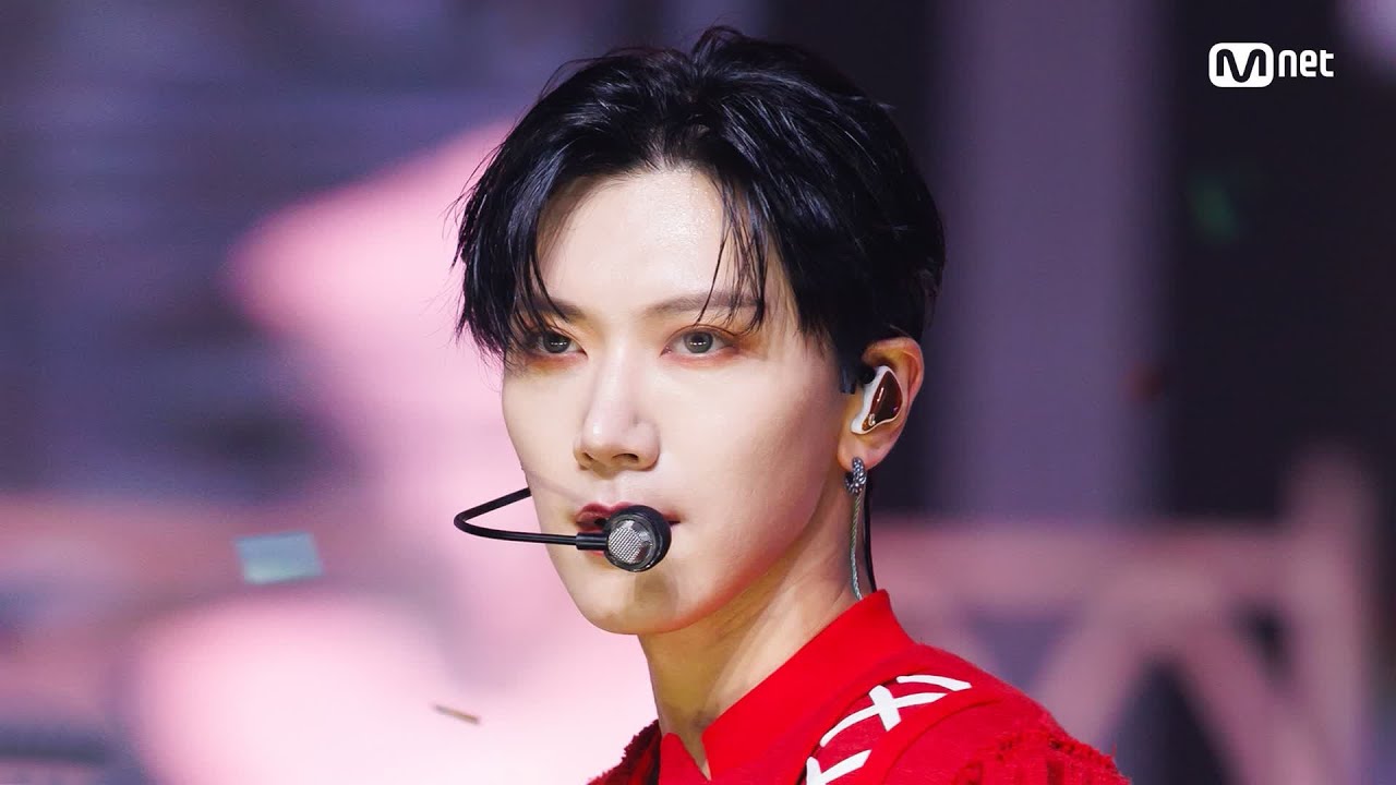 [WayV - Phantom (English Ver.)] Comeback Stage | #엠카운트다운 EP.778 | Mnet 221229 방송