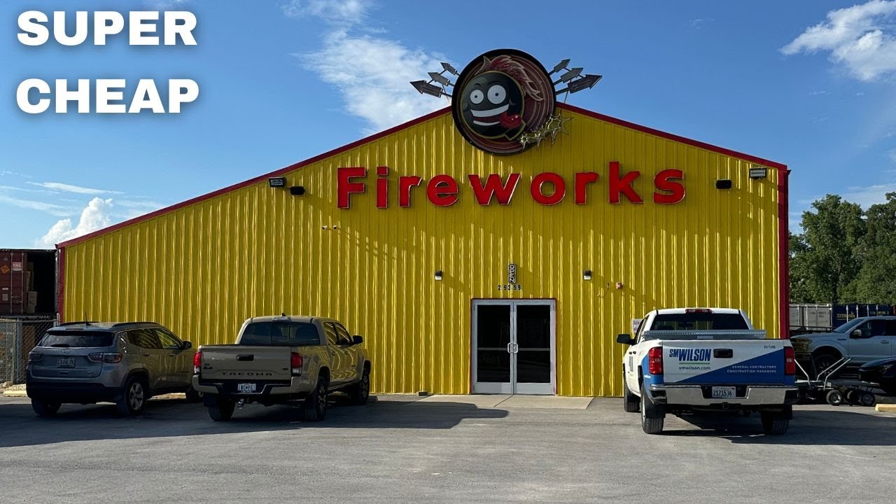 4th Of JULY FIREWORK SHOPPING! (Rocket Fireworks)