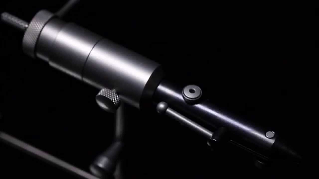 The SpeedVise - ultimate fly tying - MAIER & FAZIS VISE