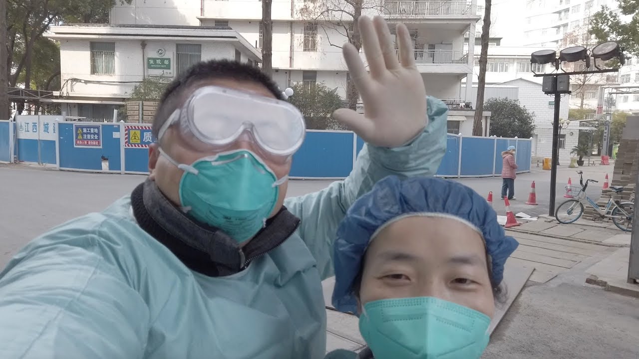 Do nurses in Wuhan hospital have time to eat their meals?