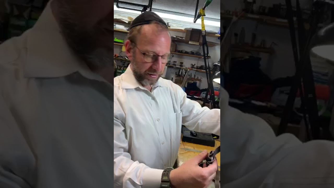 How To Adjust The Dalit Style Knot Of The Kesher Shel Rosh