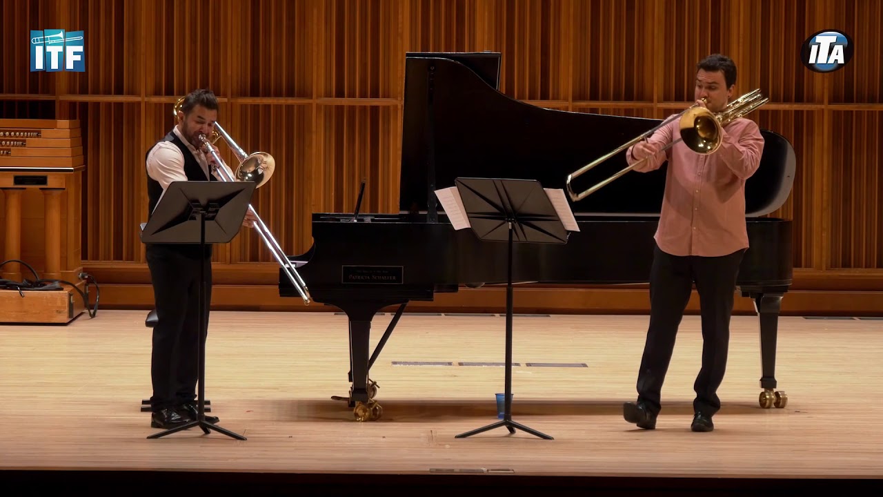 Sebastián Cifuentes and Pedro Carrero Play “conversation”