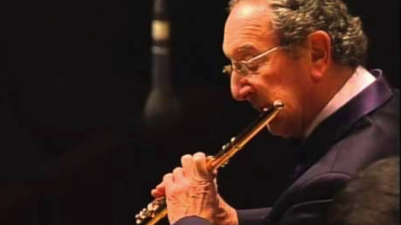 J.  S.  Bach Sonata in C major BWV1033 Maxence Larrieu