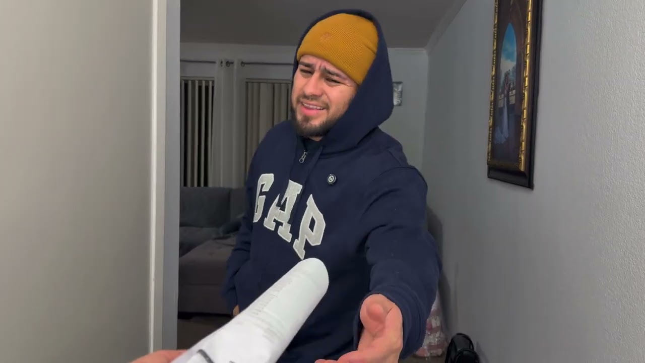 Qué piensan de la oferta que me trajo la tía?  ￼