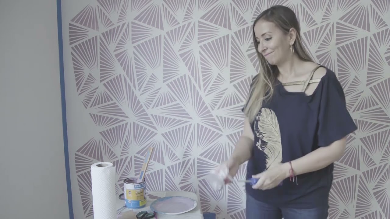 CÓMO PINTAR UNA PARED CON EFECTO PAPEL TAPIZ CON PLANTILLAS SD STENCILS DECORATIVOS PASO A PASO
