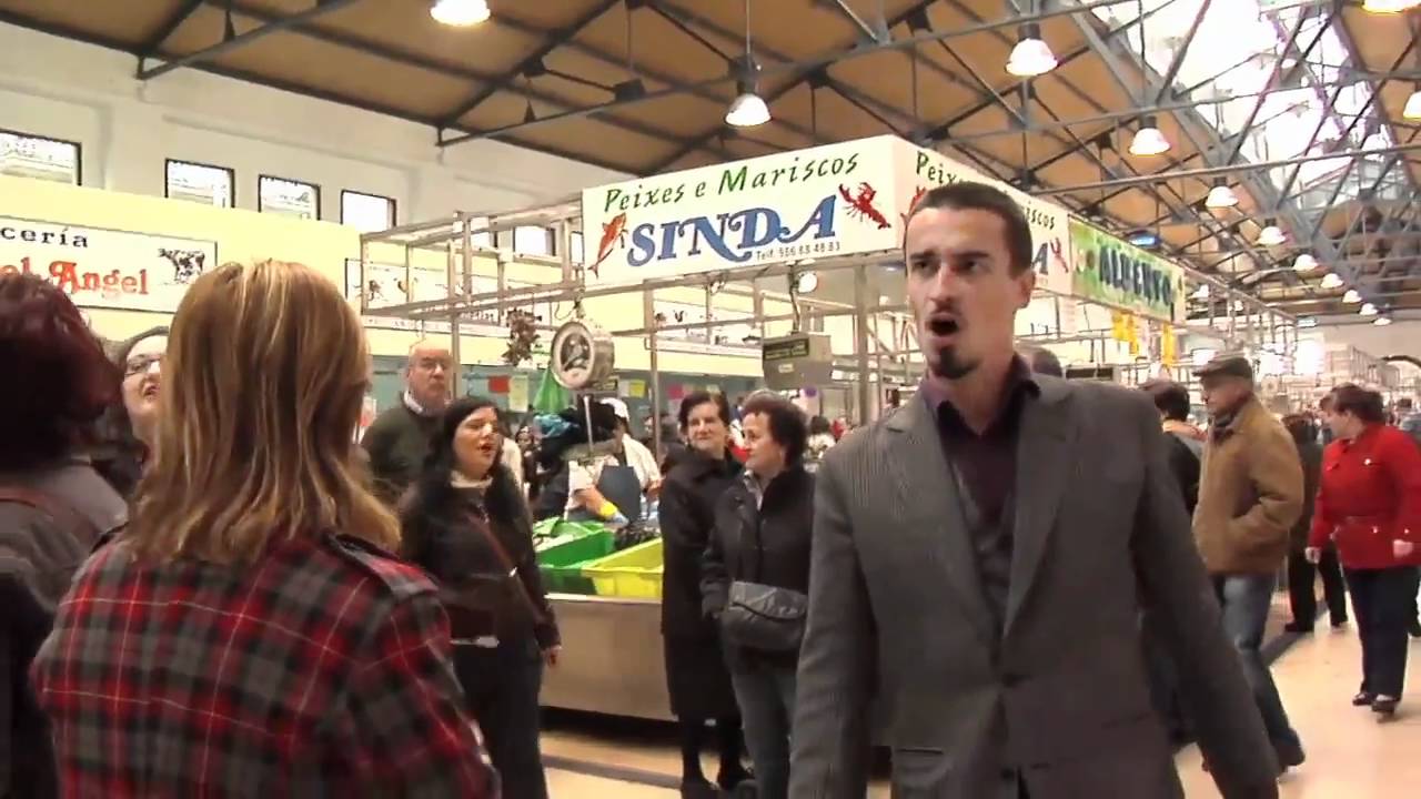 O CORO DA RÁ NO MERCADO DE MARÍN- UNHA SORPRESA MUSICAL