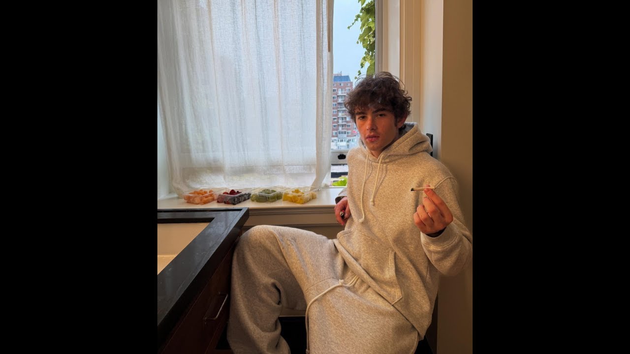 [ FREE ] Ian x Sxprano x Glo type beat 