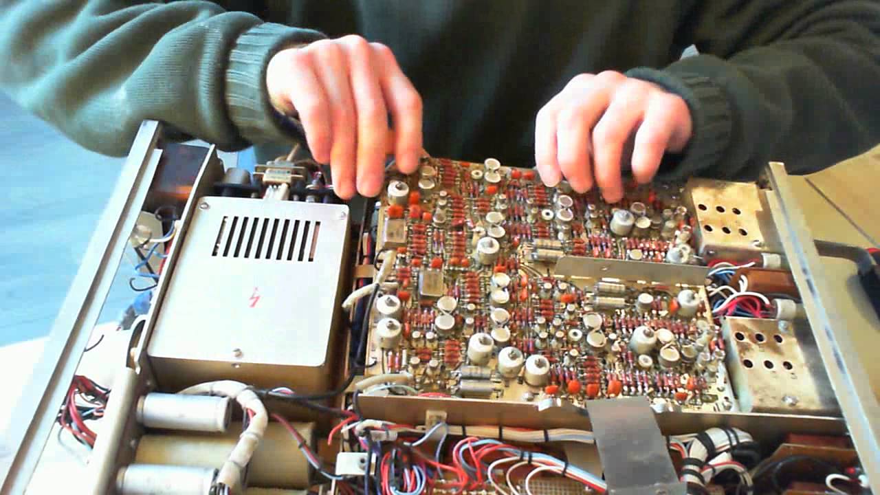 Oscilloscope teardown progress and real time removal of main vertical amplifier board