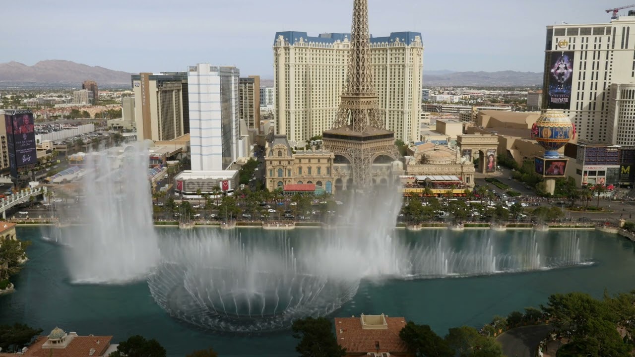 Fountains of Bellagio - Uptown Funk (Fountain View Room)