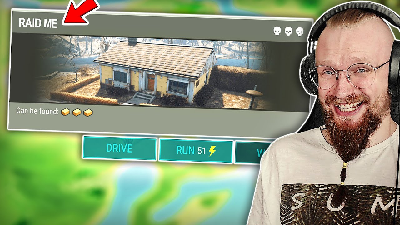 I LITERALLY RAIDED A BASE! (never done before...) - Last Day on Earth: Survival