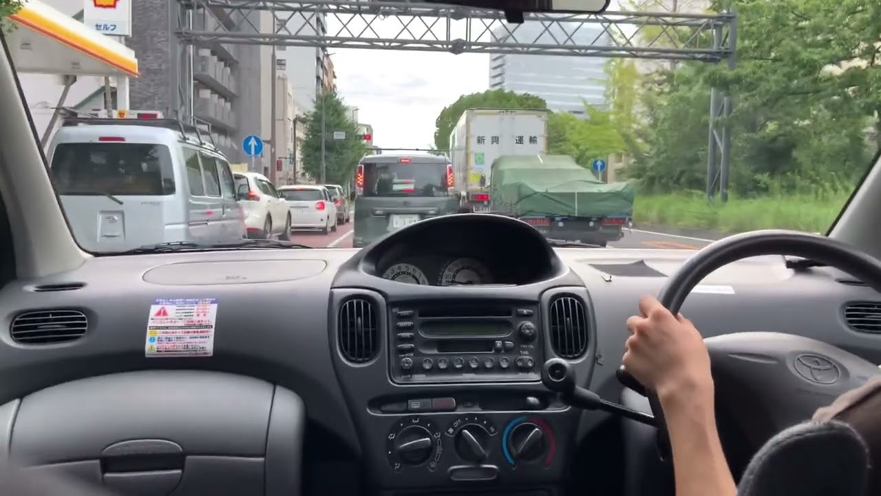 トヨタ ファンカーゴ　試乗動画