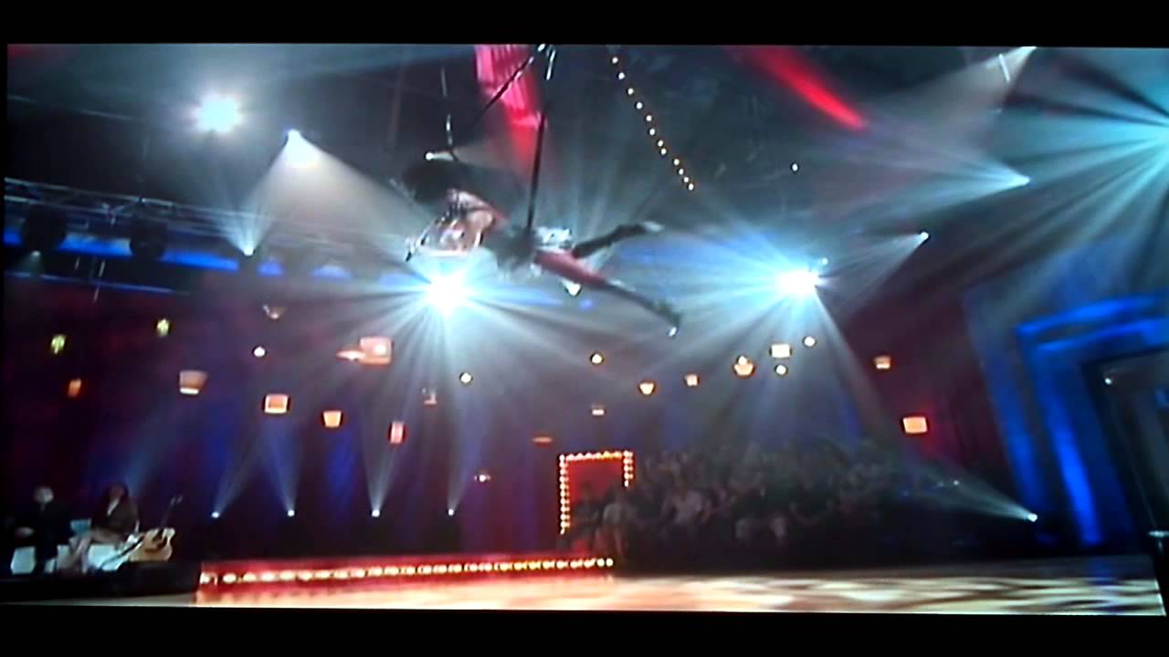 NATHALIE BONIN.violon acrobatique