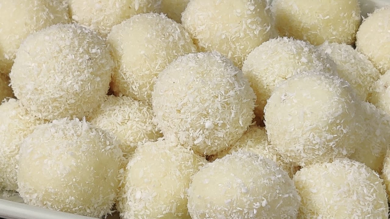 10 मिनट में बनाएं हलवाई जैसे नारियल लड्डू | Nariyal Laddoo Recipe | Instant Coconut Laddu 