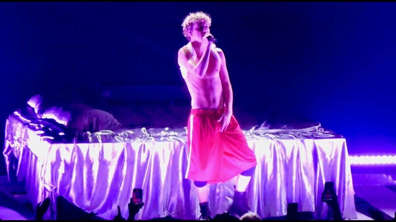 Troye Sivan - Dance to This - Live from The Sweat Tour at Madison Square Garden