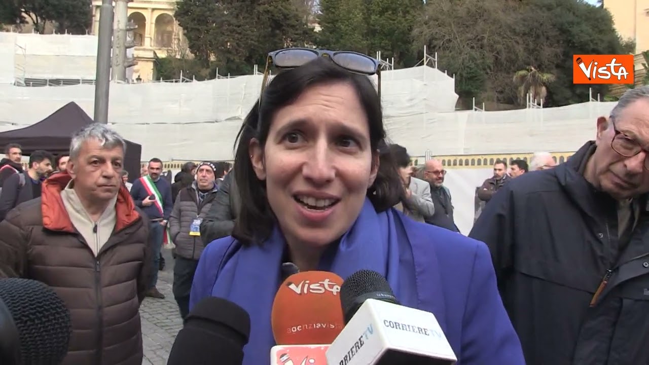Una piazza per l'Europa, la manifestazione a Roma con Elly Schlein