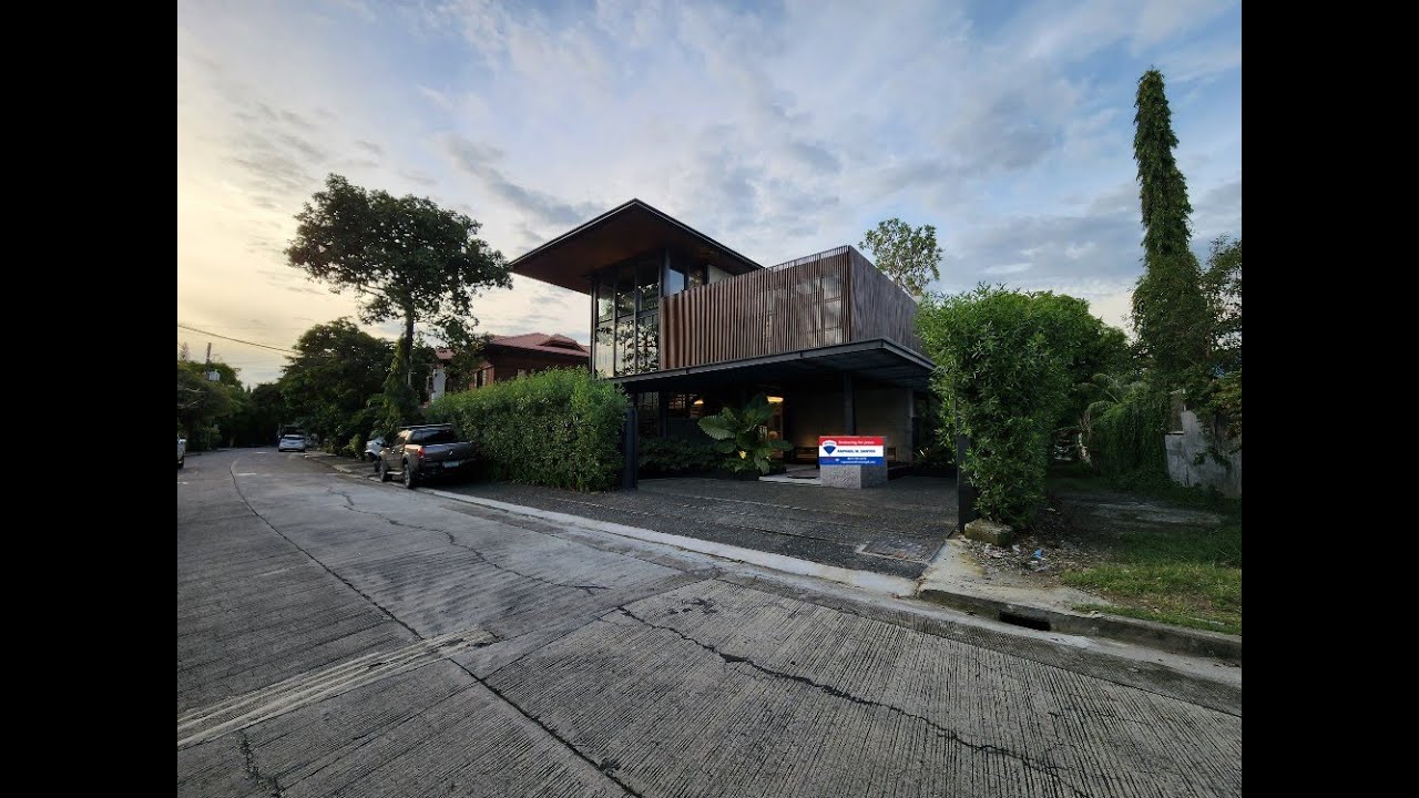 Property Tour 64: Ayala Alabang House and Lot for Sale