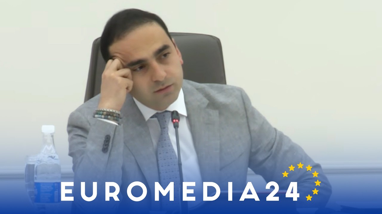 Մի մարդ չունե՞ք, գնա կողքները կանգնի տենա ինչ են անում, ո՞ր դարնա էլի. Ավինյանը՝ ասֆալտապատման մասին